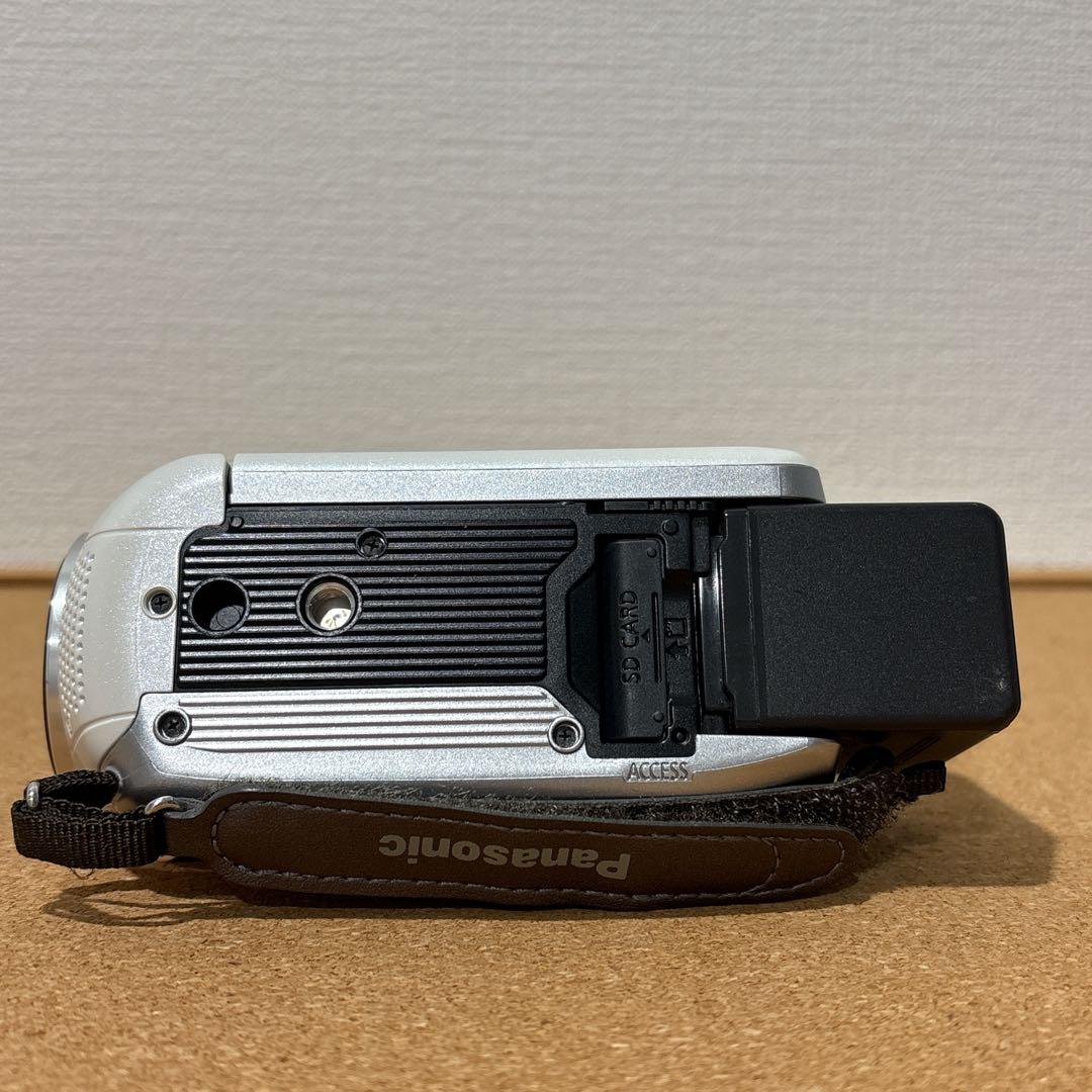【美品】Panasonic HC-V300M ビデオカメラ