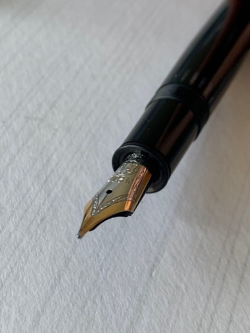 MONTBLANC 146 万年筆 14Kペン先