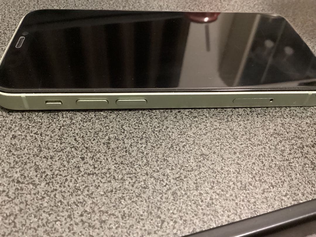 h*i様 iPhone12 mini バッテリー100%