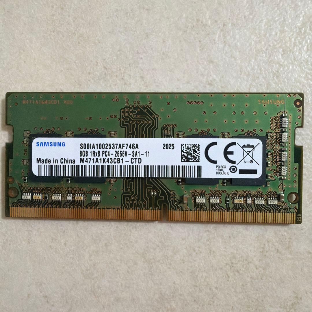 プ*っ様 Samsung 8GB DDR4 2666MHz メモリ3枚セット