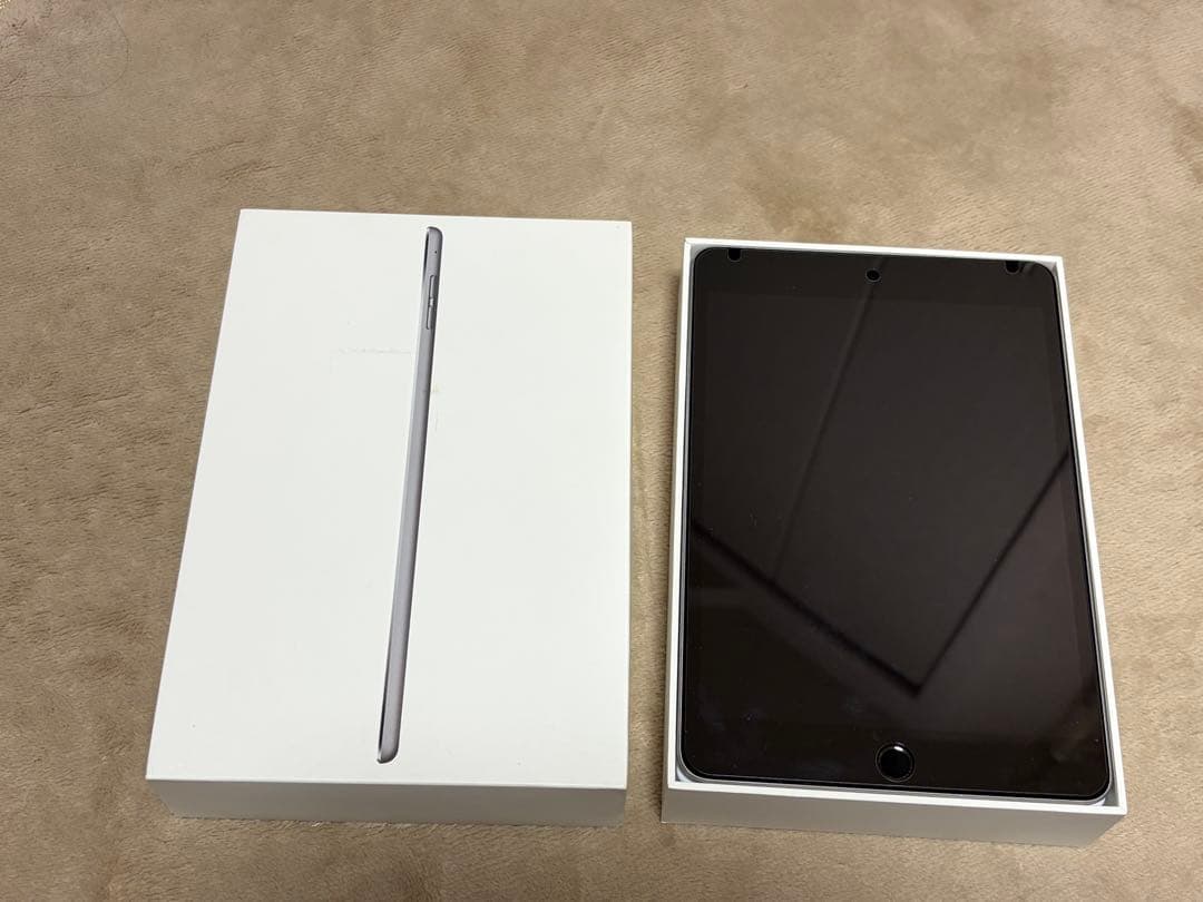 iPad本体 iPad mini4 128GB