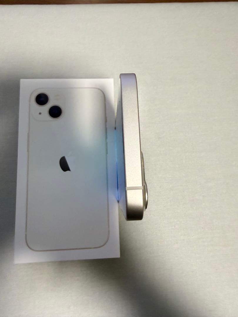 【極美品】iPhone13 128GB バッテリー100%