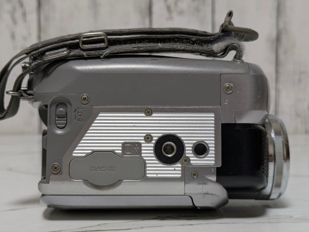Panasonic　NV-GS300　MiniDV対応