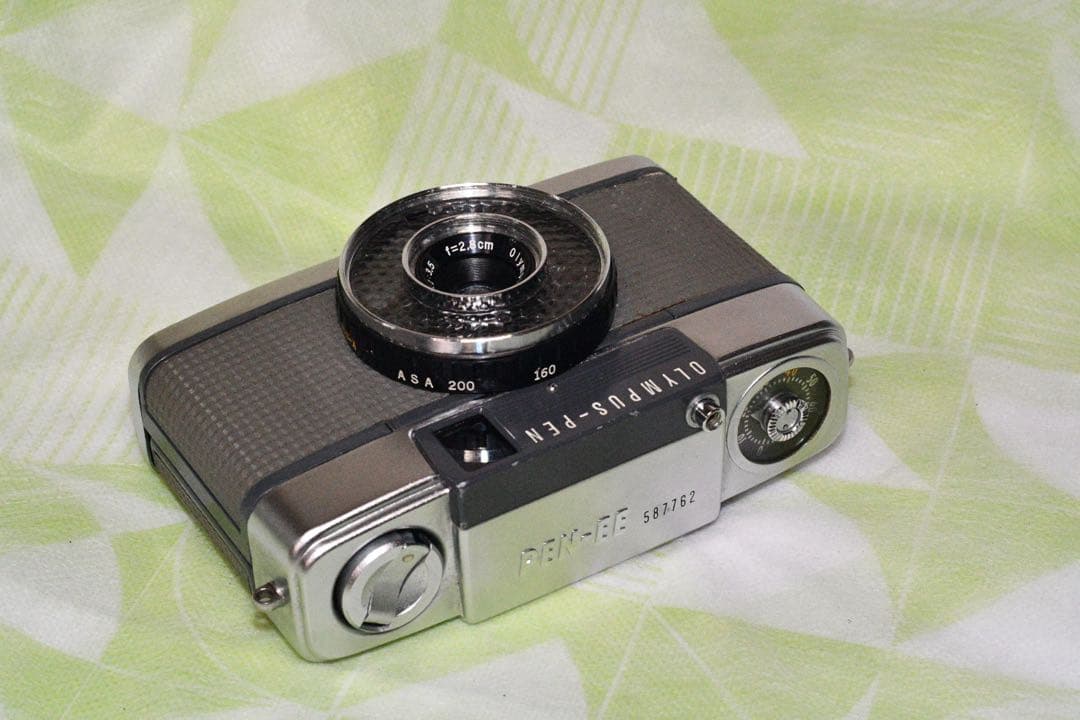 《動作品》OLYMPUS PEN EE a383