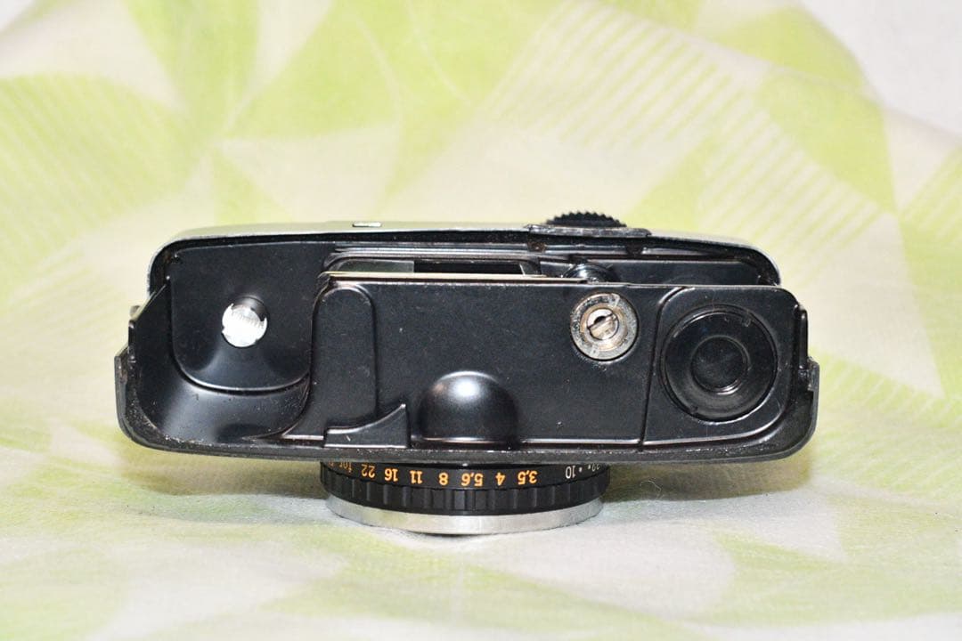 《動作品》OLYMPUS PEN EE a383