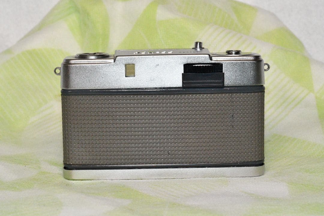 《動作品》OLYMPUS PEN EE a383