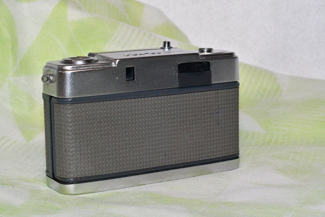 《動作品》OLYMPUS PEN EE a383