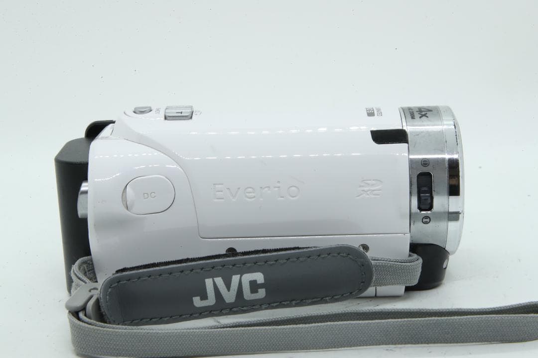 【Q2172】 JVC Everio GZ-E265‐W ホワイト