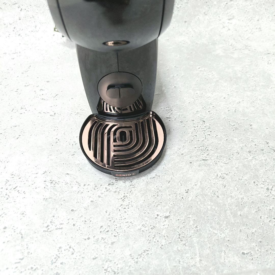 Dolce Gusto GENIO S 本体 スターバックスモデル　ネスカフェ