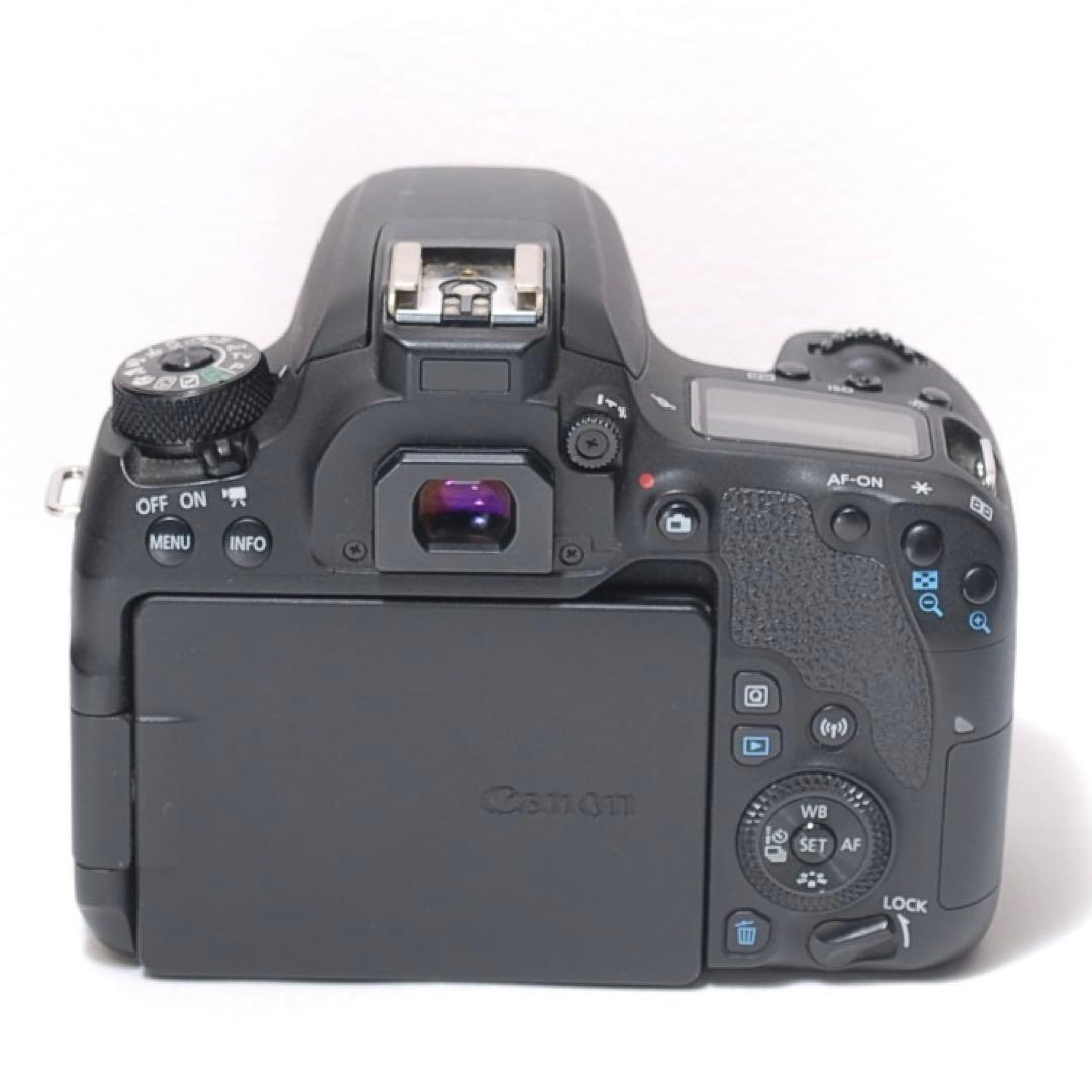 少シャッター数✨Canon EOS 9000D✨ボディのみ✨自撮りもOK