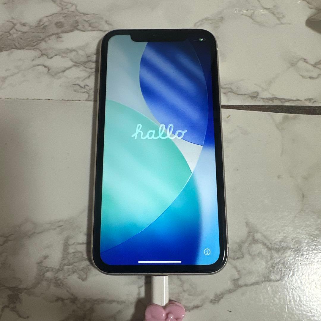 Apple iPhone11 ホワイト 64GB