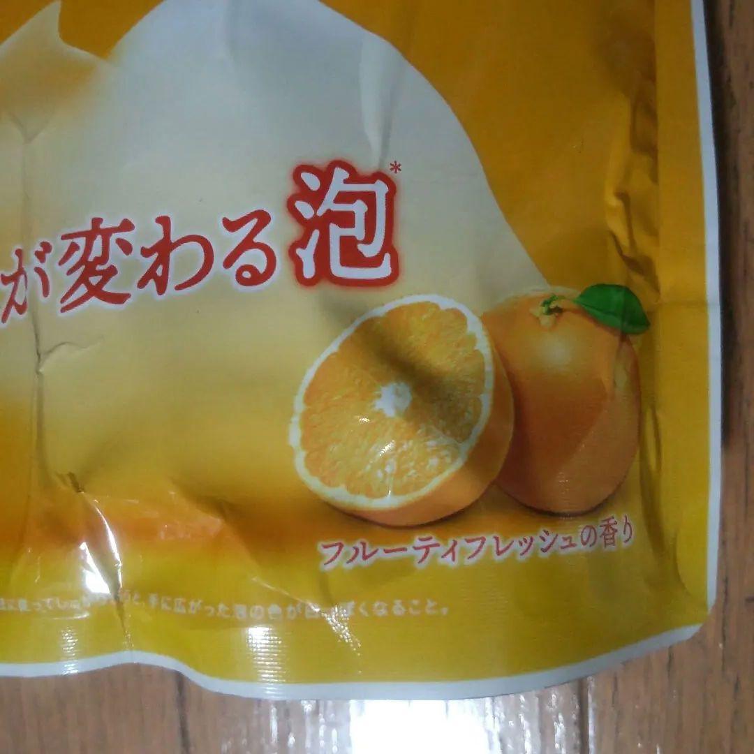 ミューズ泡ハンドソープ 薬用殺菌消毒に色が変わる石鹸　体臭、汗臭、ニキビ予防