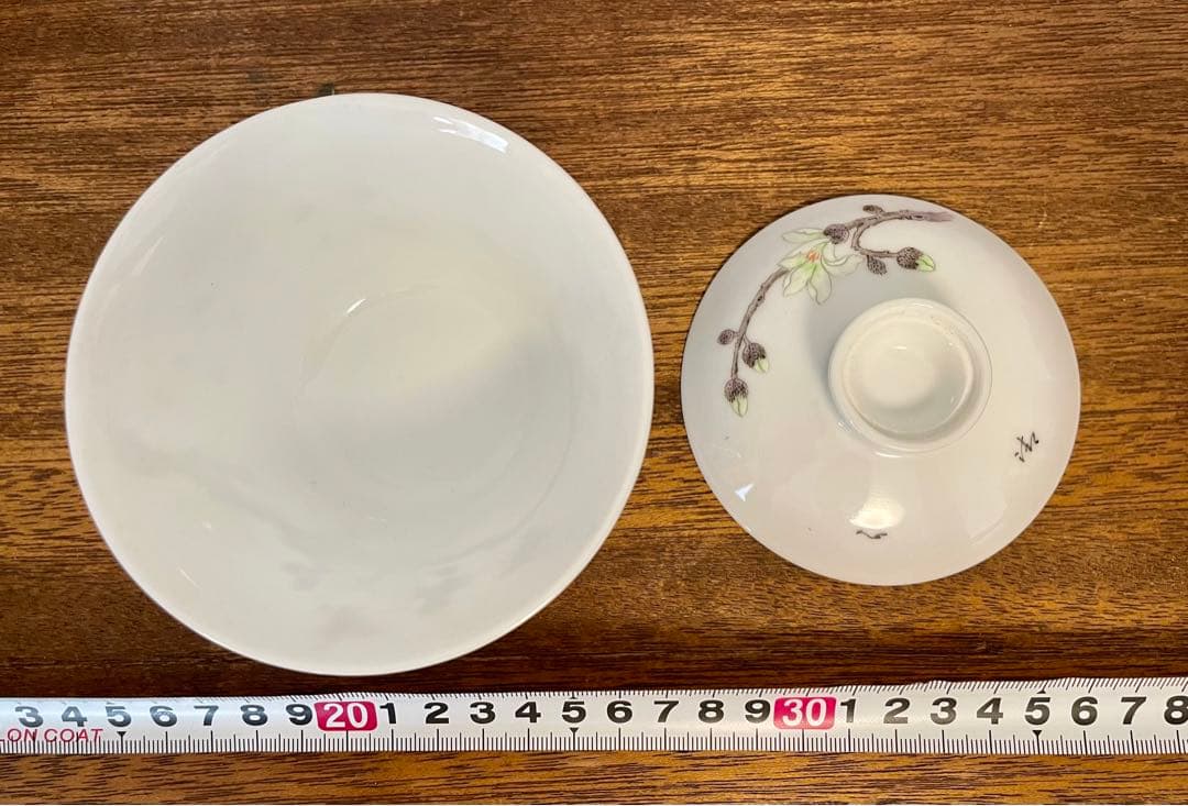 景徳鎮製　作家物　粉彩蓋付碗　中国景徳鎮　中国古玩　骨董