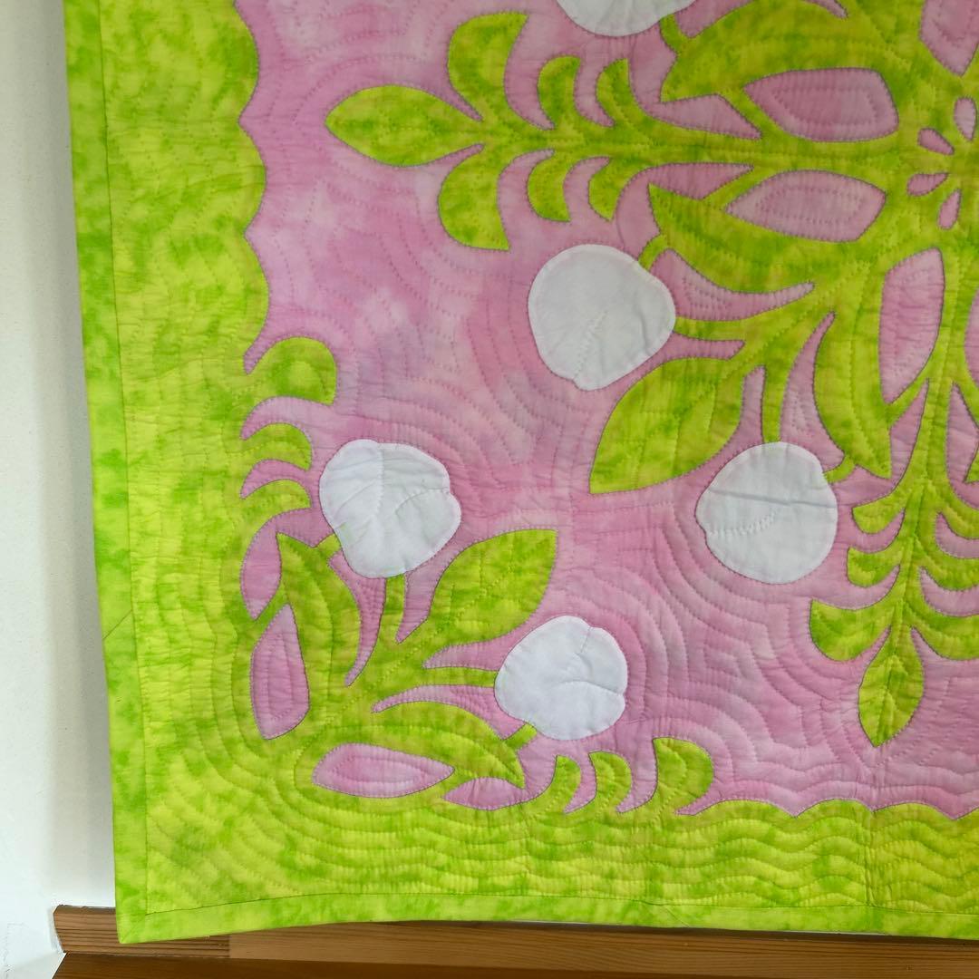 【ハンドメイド】ハワイアンキルト タペストリー 壁掛け ピンク×グリーン