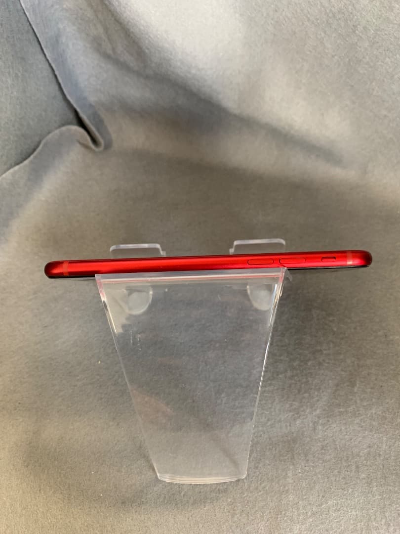 美品　国内版　SIMフリー　iPhoneSE 第三世代 128GB レッド色