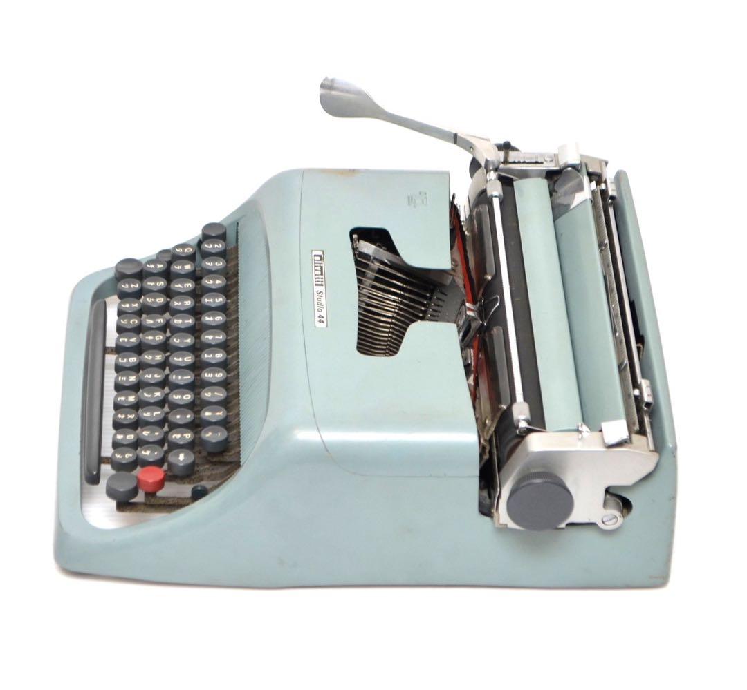【入手困難】Olivetti オリベッテイ Studio 44 タイプライター