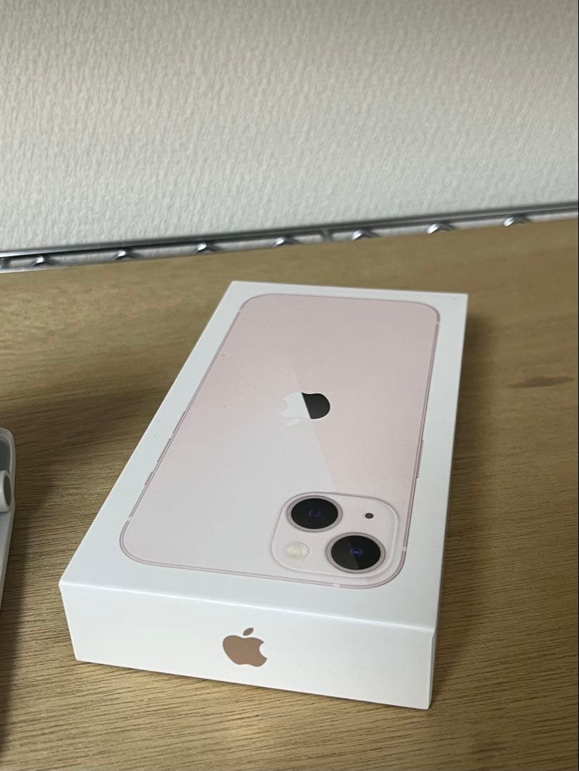 Apple iPhone 13 ピンク 128GB 本体 SIMフリー 美品