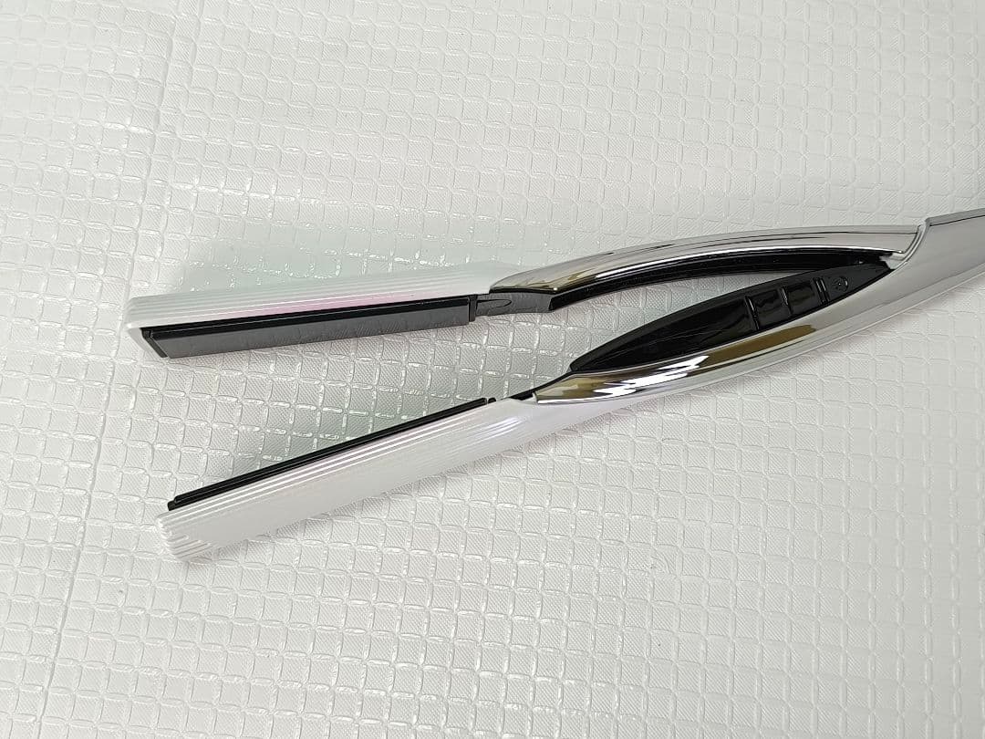 正規品　ReFaリファ ビューテック ストレートアイロン　4