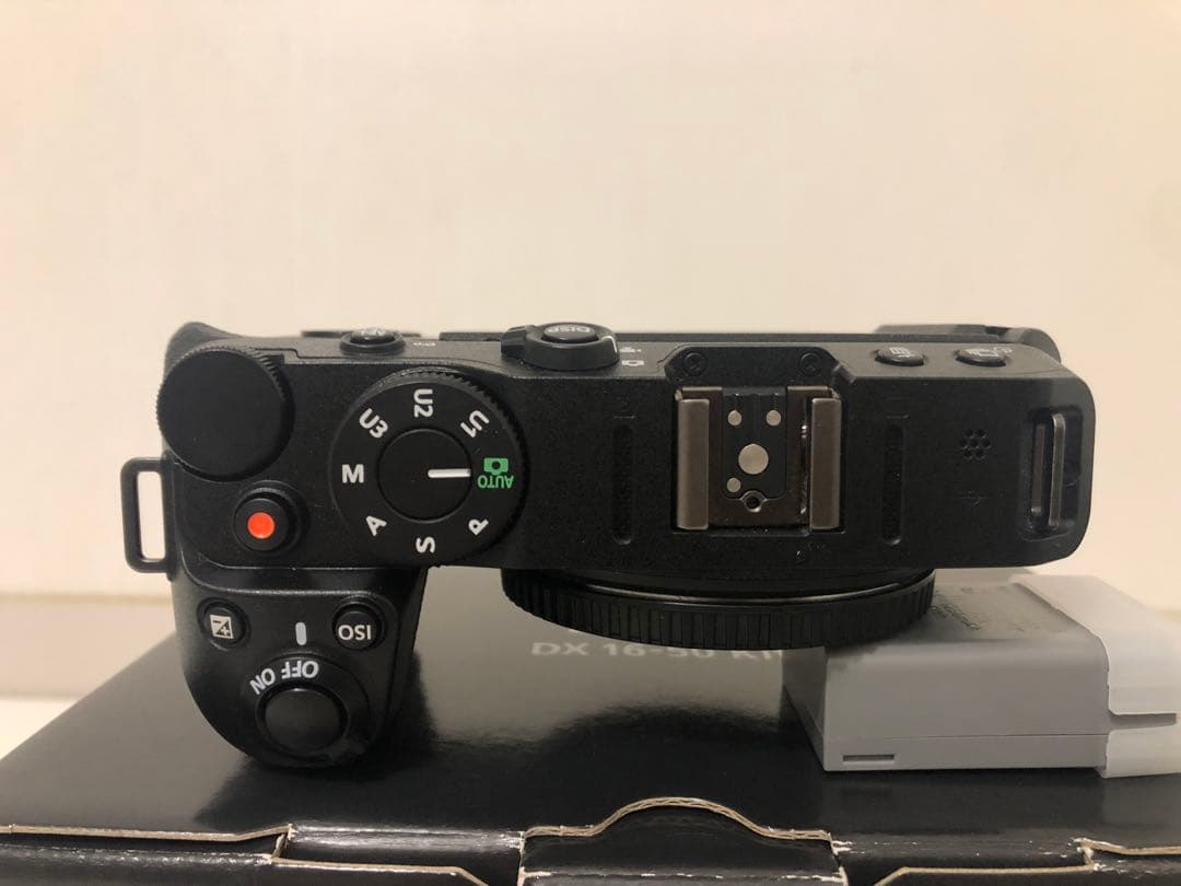 Nikon Z 30 ミラーレスカメラレンズキット美品
