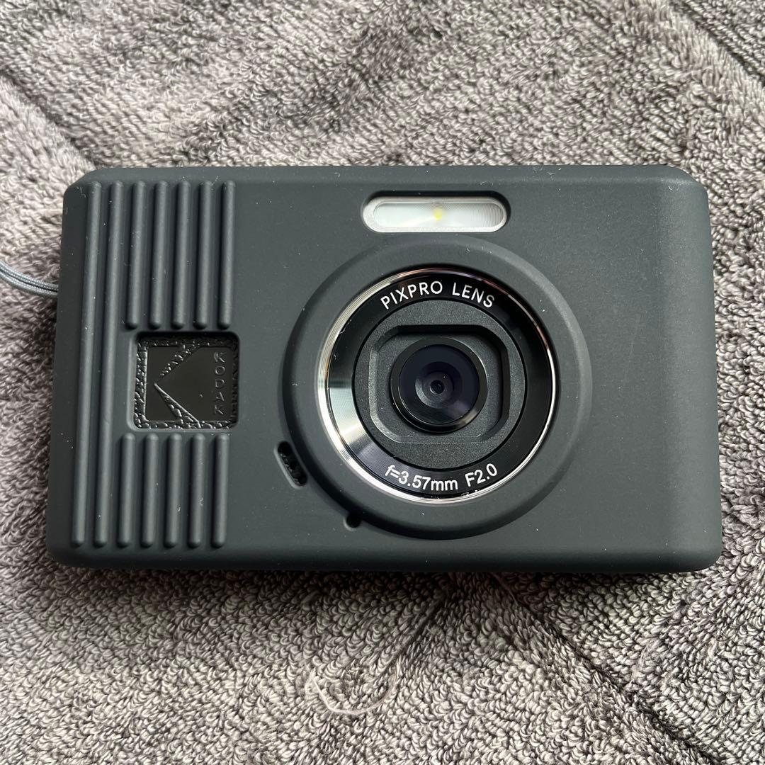 Kodak PIXPRO デジタルカメラ 本体と付属品