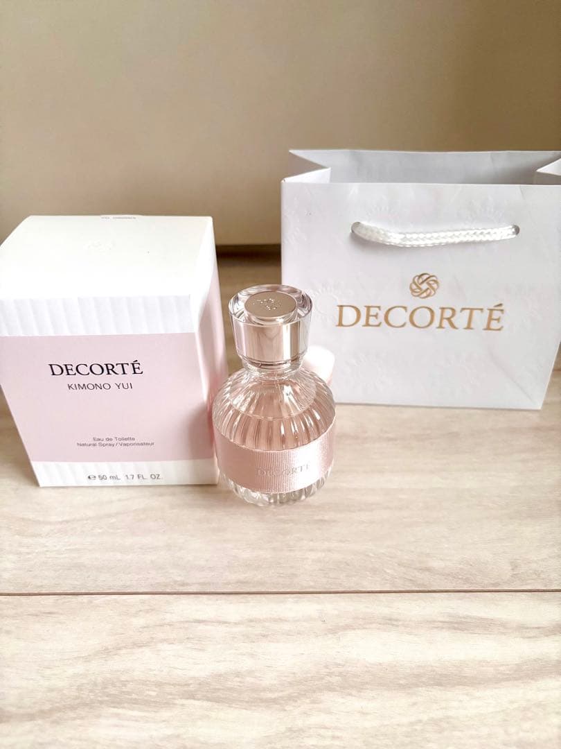 【未使用】DECORTÉ KIMONO YU 50ml 箱・ショッパー付き