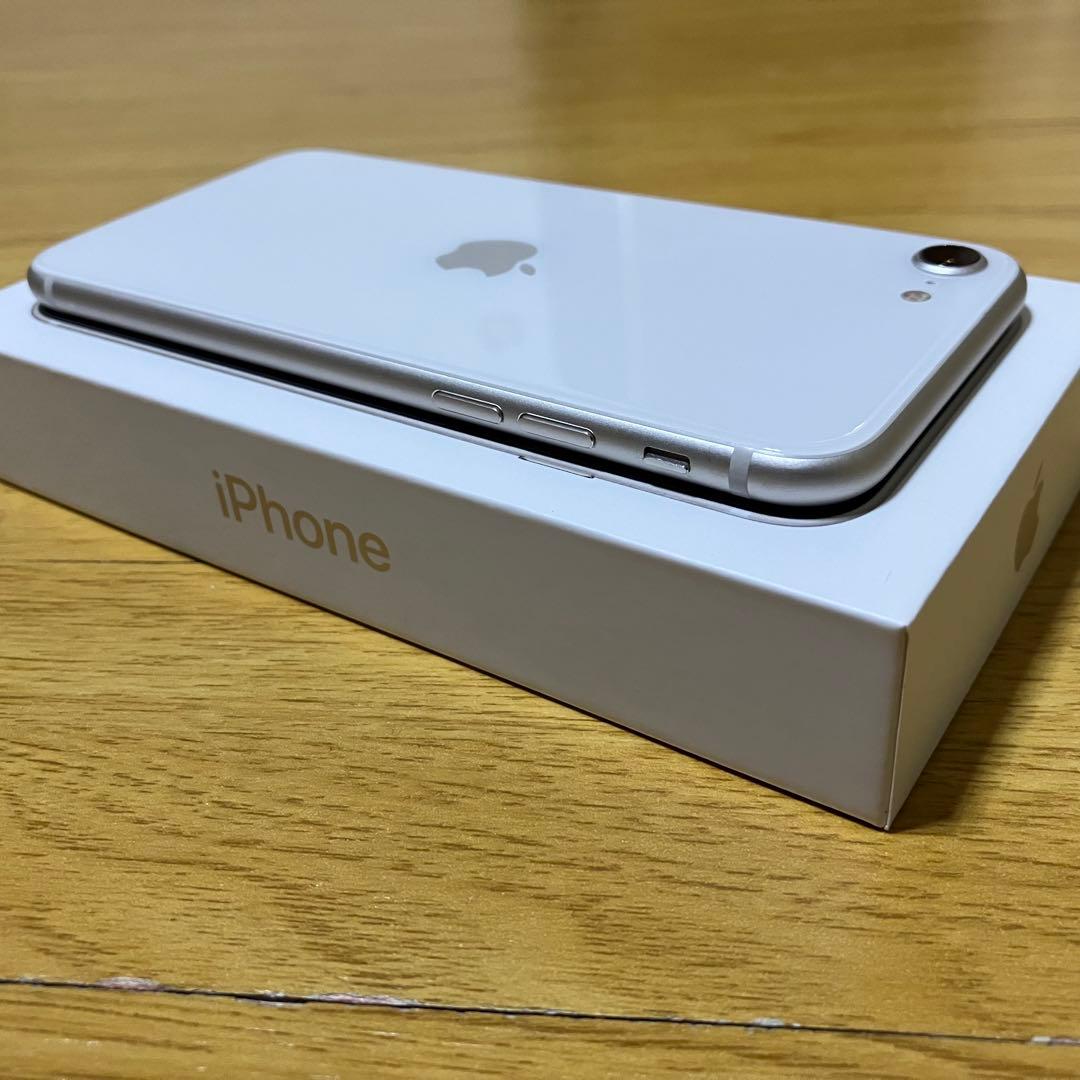 美品！ iPhone SE3 128GB スターライト