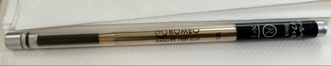ロメオ 伊東屋 ROMEO No.３ボールペン 細軸ブラック ／ＧＴ R213