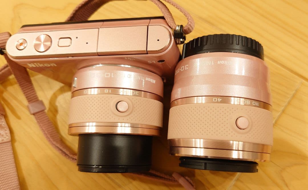 バッテリー3個SDカード16GB付きNIKON 1 S1 レンズ２本キットピンク
