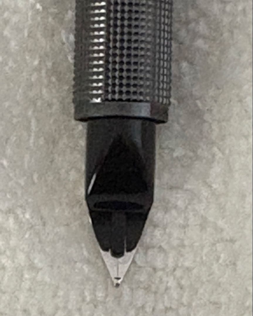 MONT BLANC 万年筆 黒 ペン先14K 585専用ケース付き