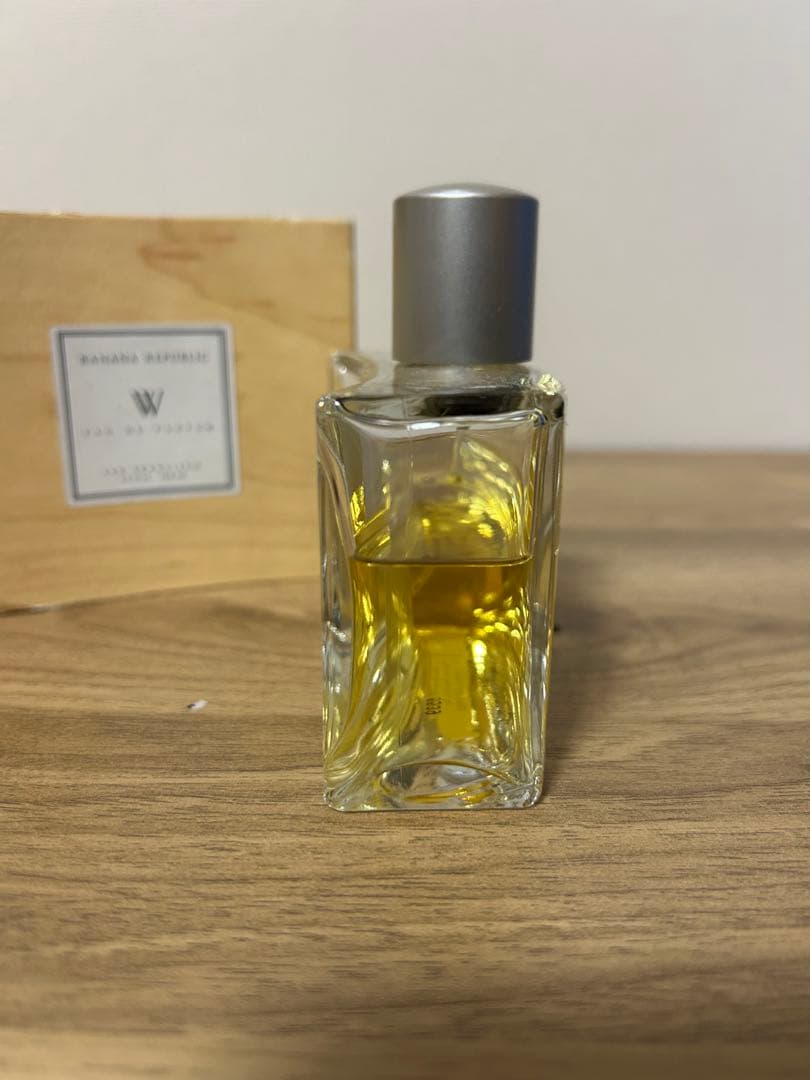 バナナリパブリック　W オードパルファム 香水　100ml