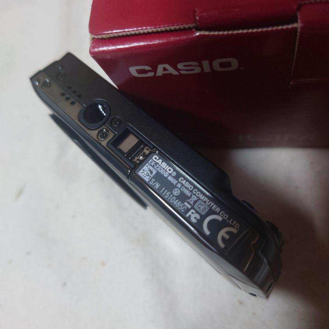 CASIO EXILIM EX-Z330コンパクトデジタルカメラ・未使用