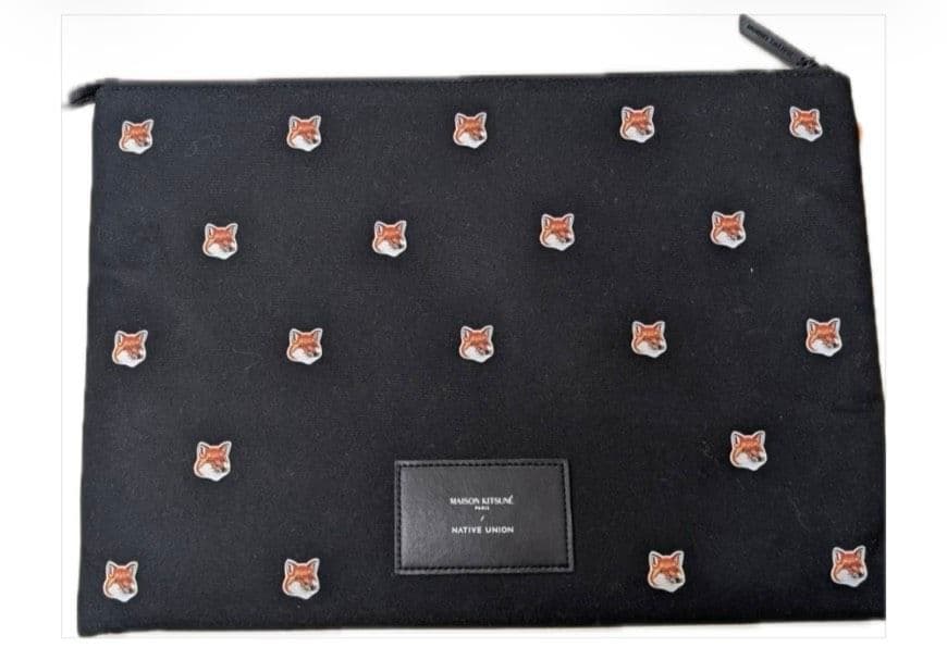 ナイロン製ノートPCケース 黒 オレンジ刺繍