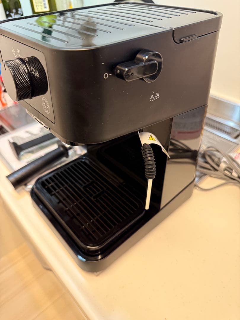 【美品】DeLonghi STILOSA EC235J-BKエスプレッソメーカー