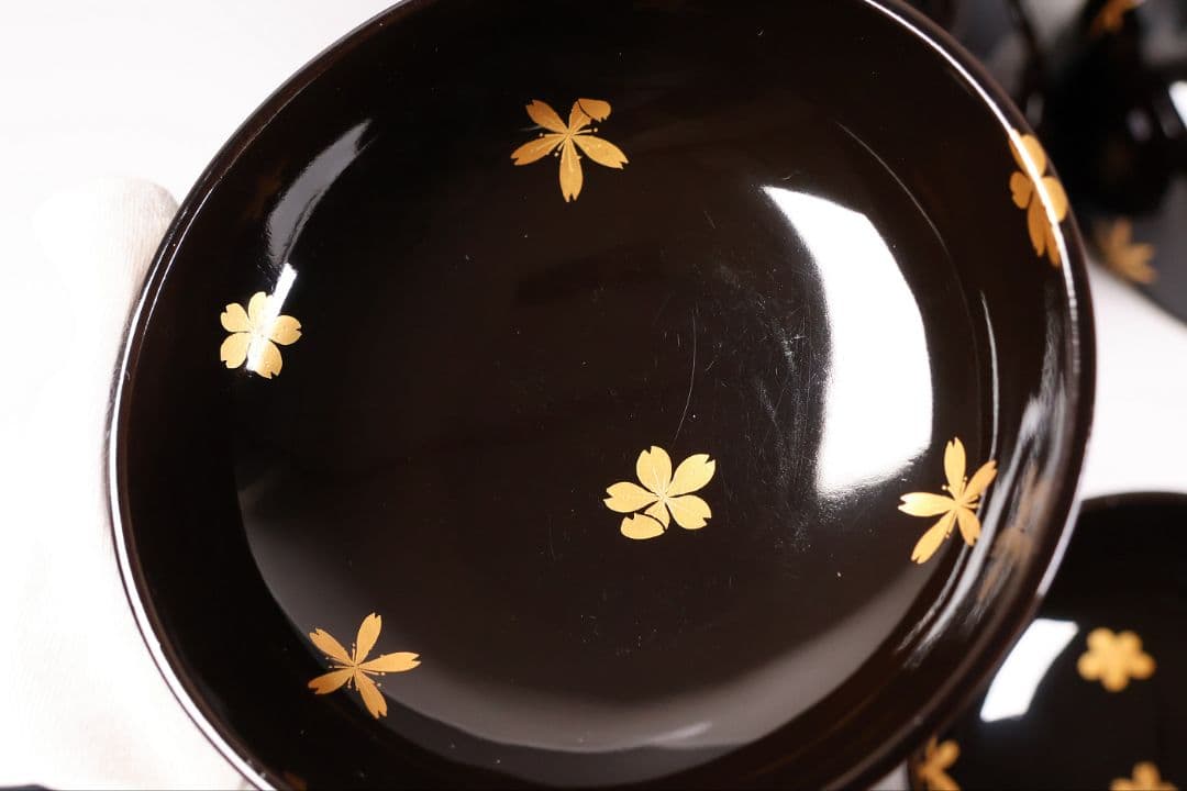 【CM437】天然木漆塗 桜紅葉 雲錦金蒔絵 黒汁椀 五客 / (検)輪島加賀