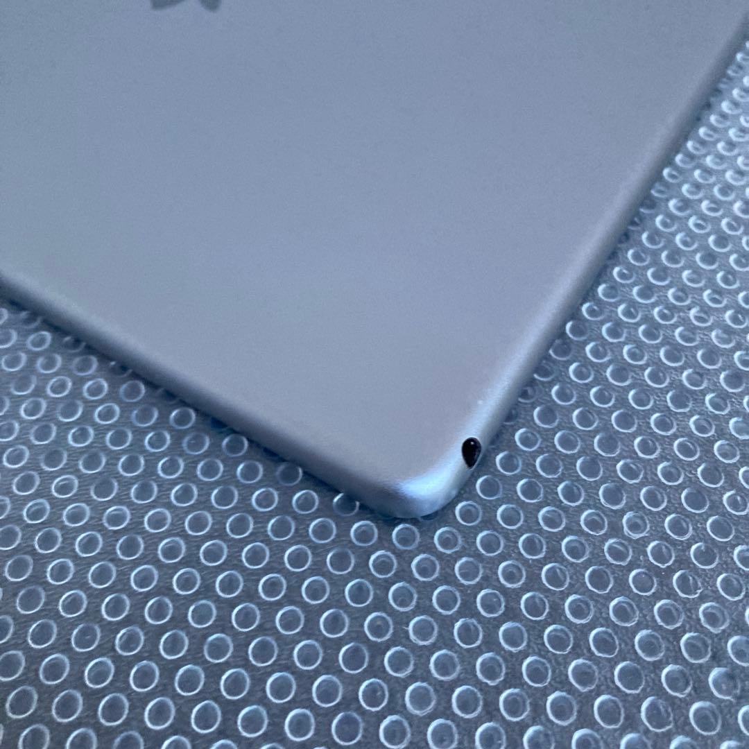 3949【早い者勝ち】美品☆電池最良好☆iPad Air2 第2世代 16GB☆