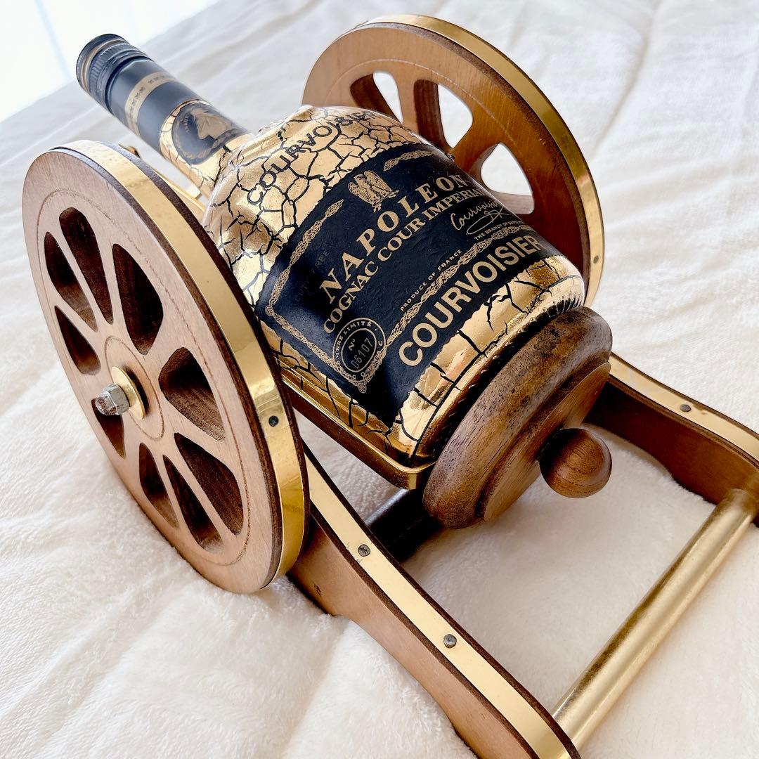 未開封 ナポレオン COURVOISIER NAPOLEON 大砲付き 古酒
