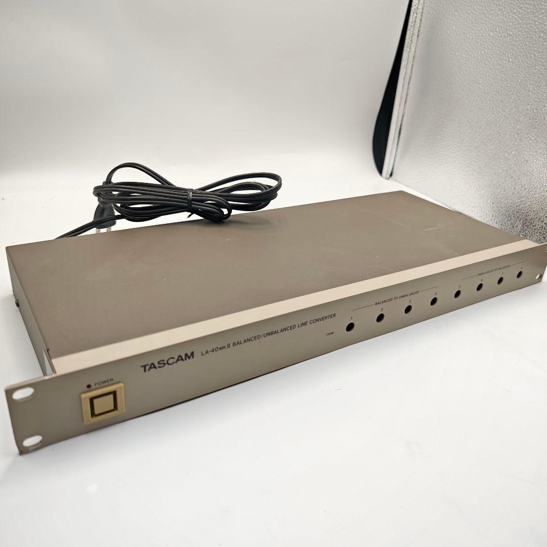 TASCAM LA-40MKII バランス / アンバランスラインコンバーター