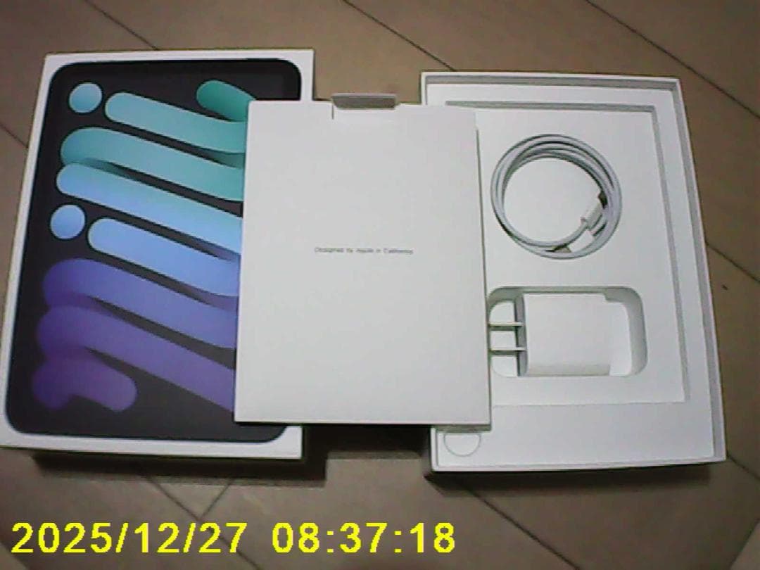 iPad mini 6 本体 キーボード ペン ケース おまけ付き