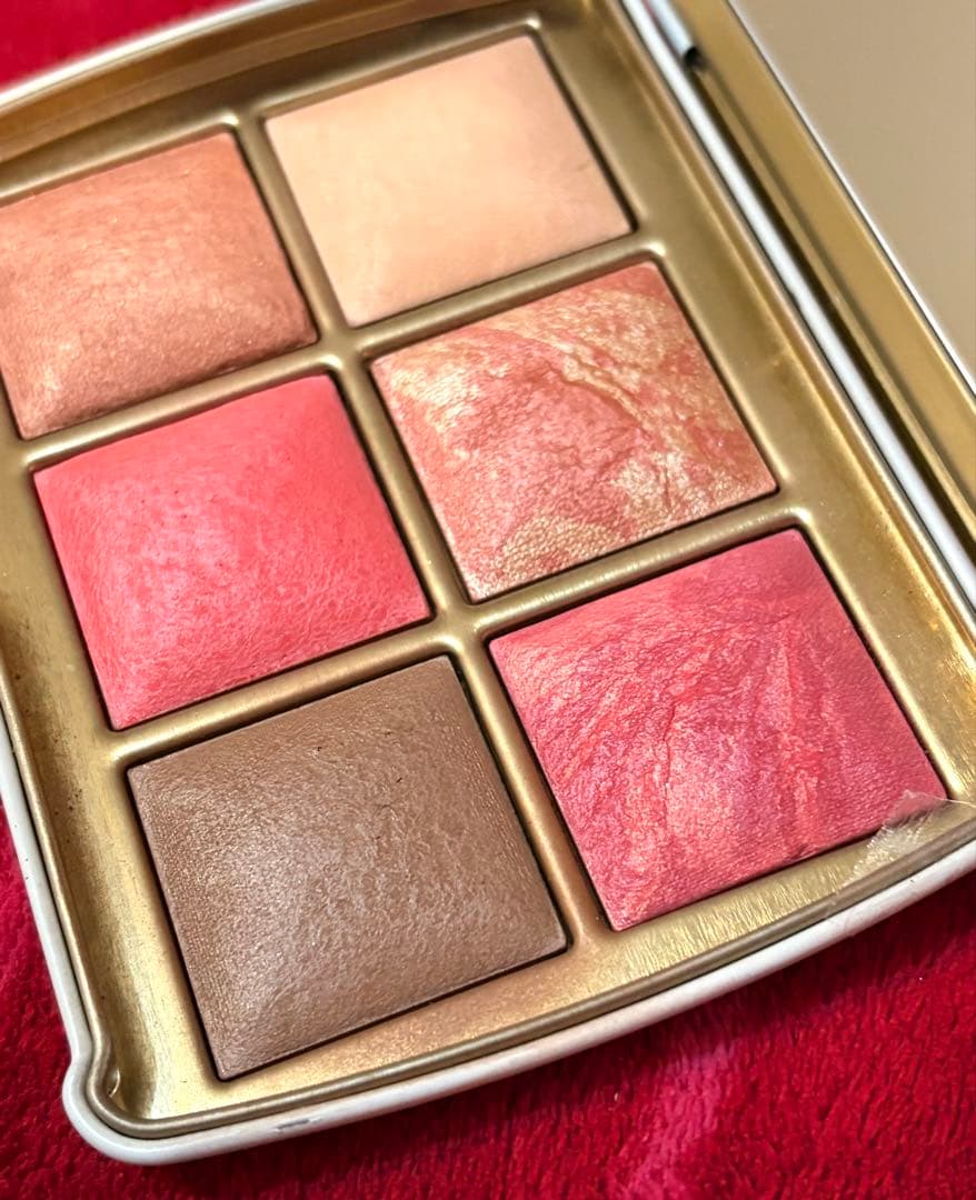 アワーグラス　HOURGLASS AMBIENT フェイスパレット