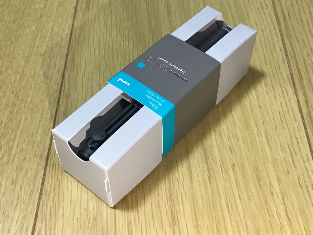 ユニボールゼント シグニチャーモデル 黒 uniball ZENTO 0.5mm
