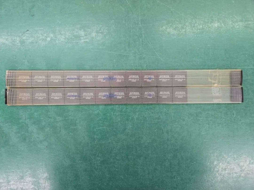 Altera CPLD EPM7096LC84-15（22個セット）