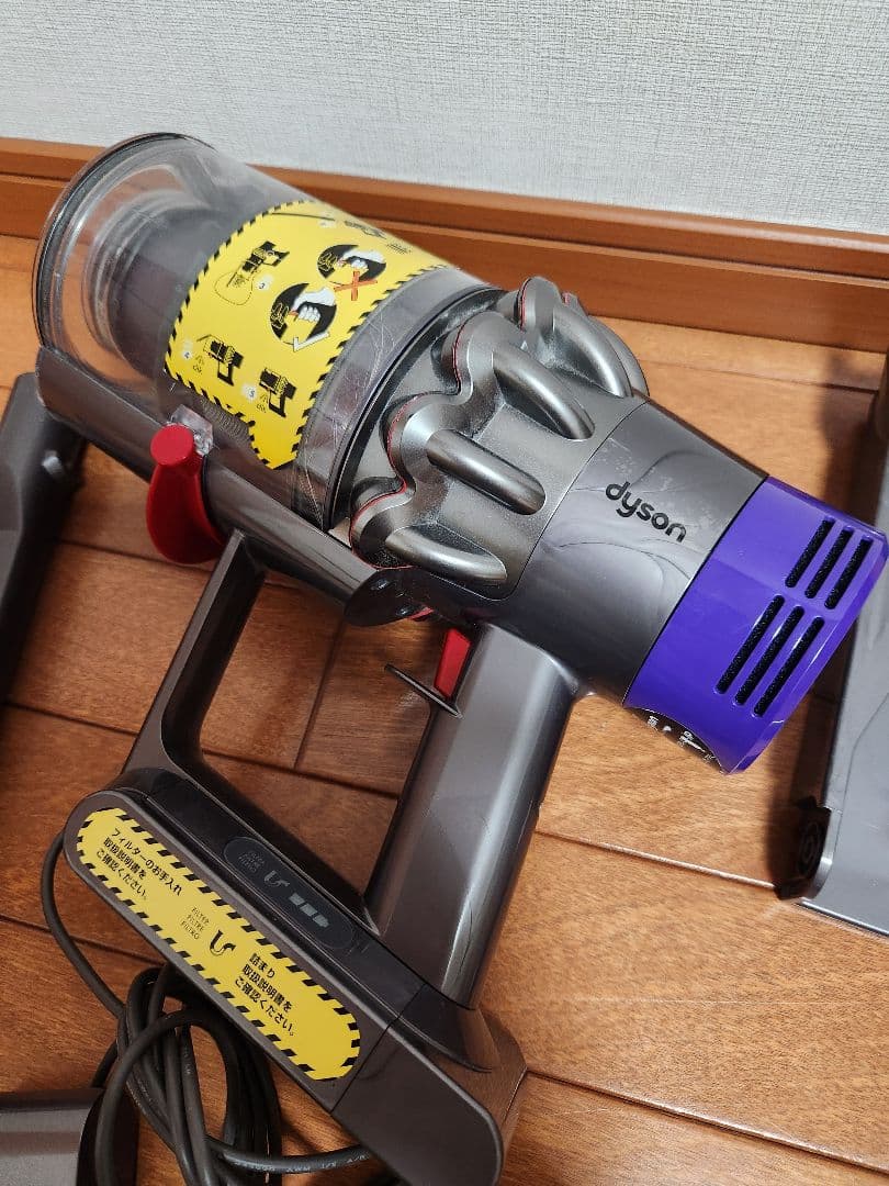 Dyson SV12 スティッククリーナー 本体