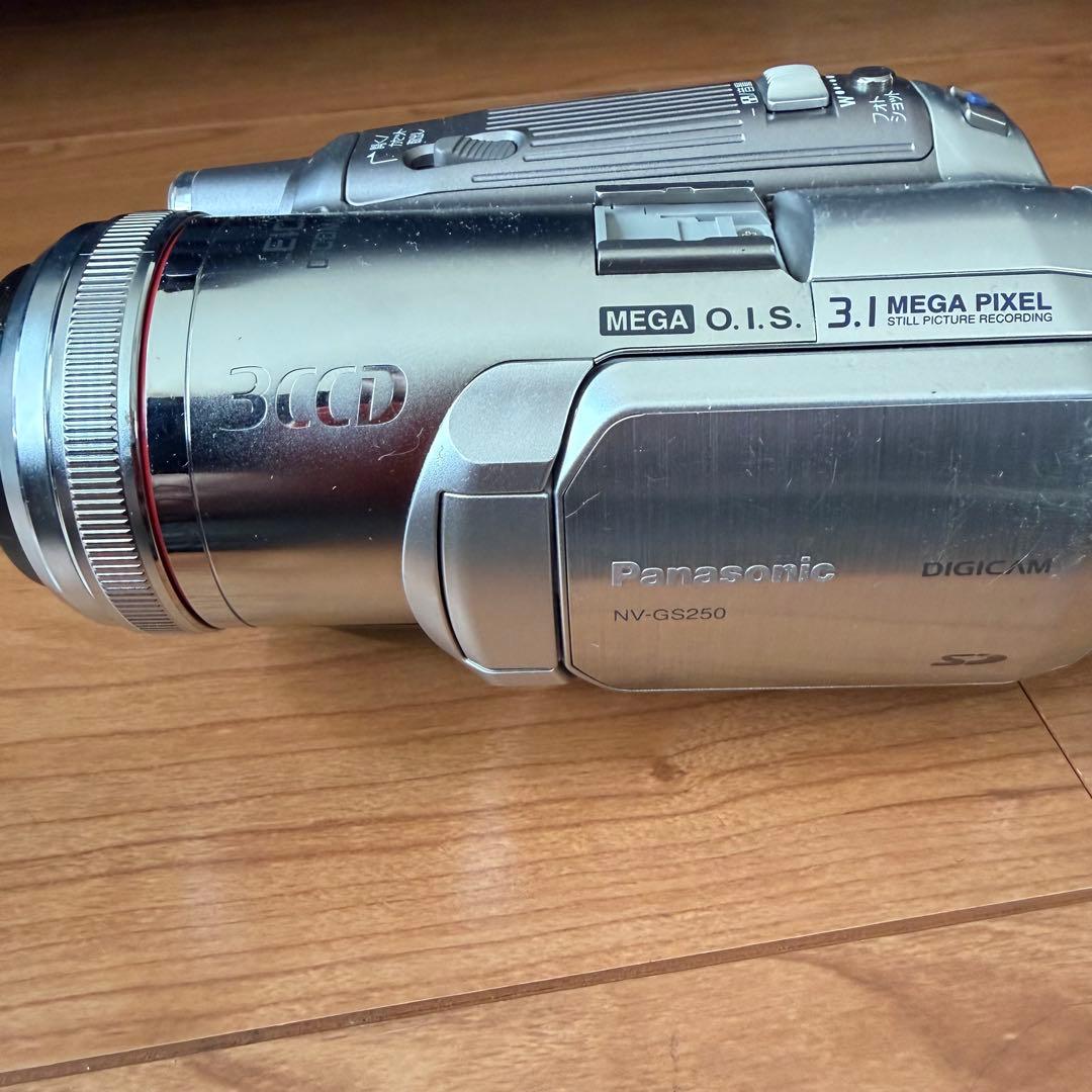 動作品　Mini DV　パナソニックビデオカメラ　NV-GS250