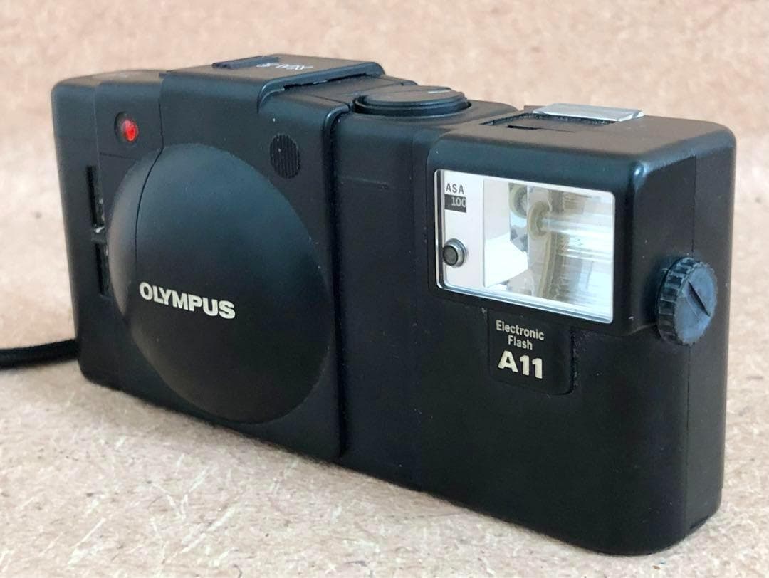 ★OLYMPUS/オリンパス★フィルムカメラ XA2＋A11★動作未確認現状品★