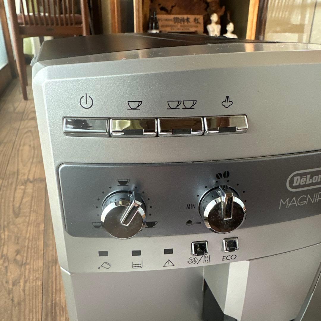 デロンギ マグニフィカ ESAM03110 全自動コーヒーマシン