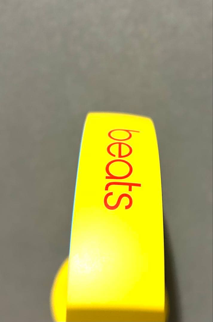 美品Beats Solo3 Wireless 廃盤モデルクラブ イエロー ビーツ