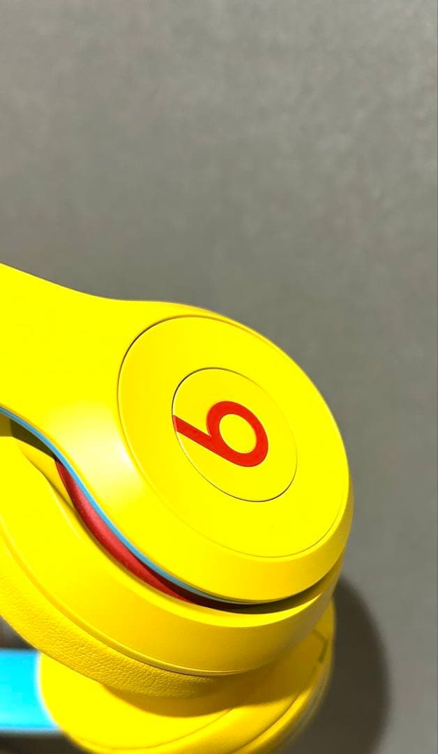 美品Beats Solo3 Wireless 廃盤モデルクラブ イエロー ビーツ