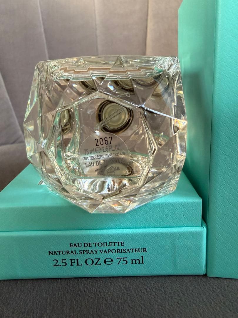 75ml Tiffany & Co. Sheer オードトワレ香水