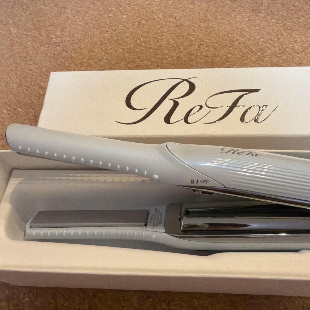 ReFa リファフィンガーアイロン ホワイト ストレートアイロン