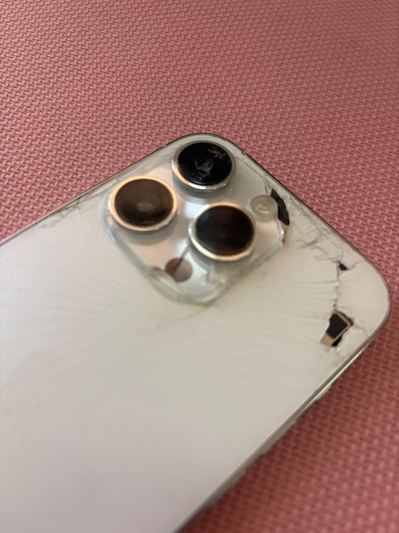 Apple iPhone 14 Pro シルバー 256G 本体